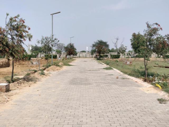 Residential Plot in Tajupur for resale Faridabad. The reference number is 19682995