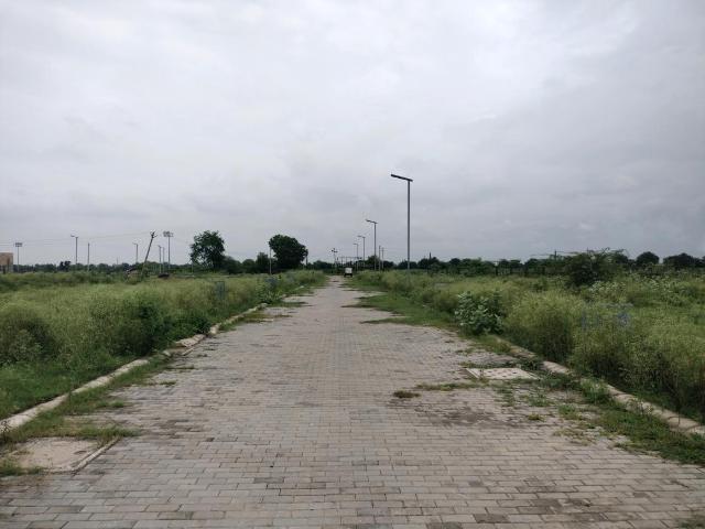 Residential Plot in Tajupur for resale Faridabad. The reference number is 19887110