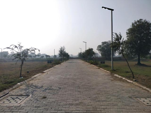Residential Plot in Tajupur for resale Faridabad. The reference number is 19081525