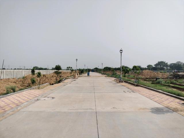 Residential Plot in Tajupur for resale Faridabad. The reference number is 20537372