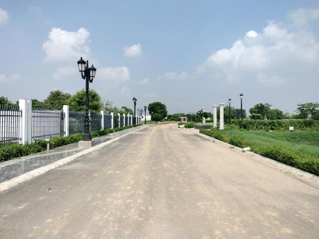 Residential Plot in Tajupur for resale Faridabad. The reference number is 20753530