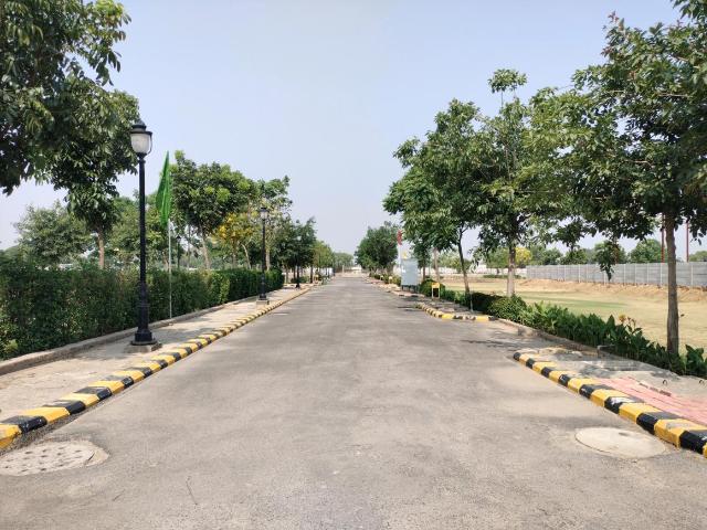Residential Plot in Tajupur for resale Faridabad. The reference number is 20160129