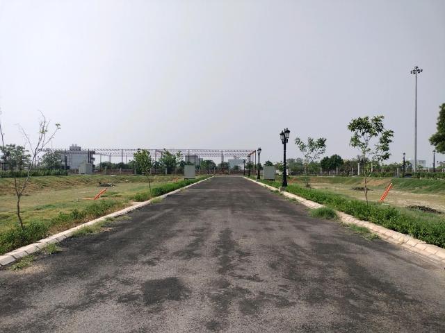 Residential Plot in Tajupur for resale Faridabad. The reference number is 20160170