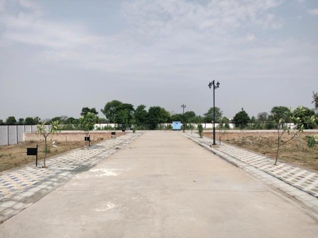 Residential Plot in Tajupur for resale Faridabad. The reference number is 20215819