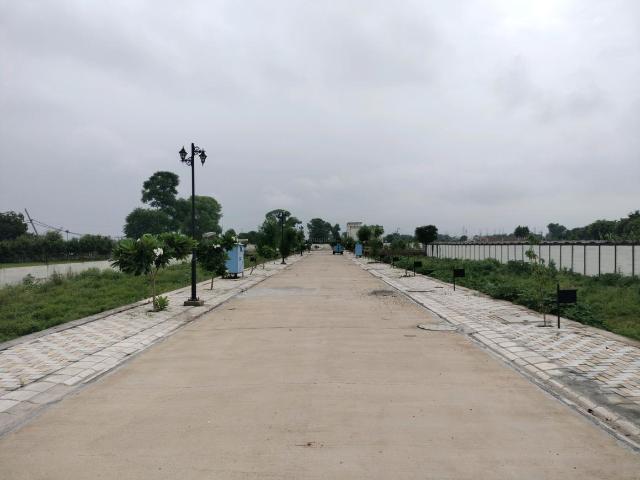Residential Plot in Tajupur for resale Faridabad. The reference number is 20215838