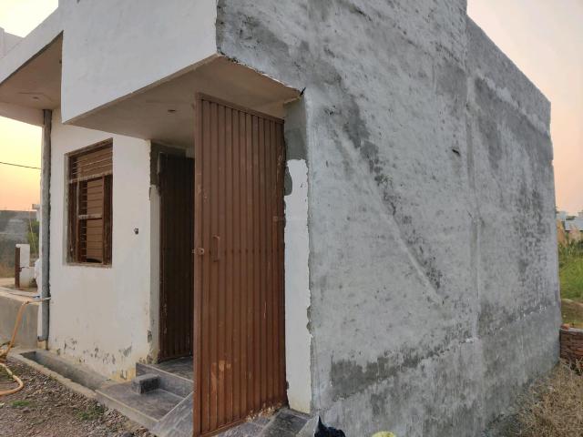 Residential Plot in Talabpur Urf Hathipur for resale Ghaziabad. The reference number is 21350230