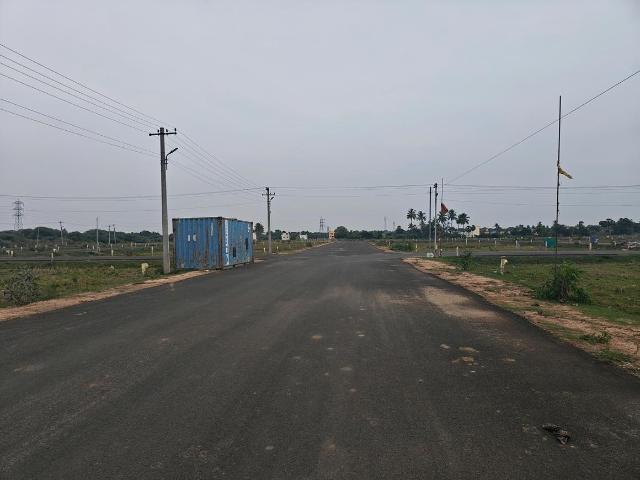 Residential Plot in Vengambakkam for resale Chennai. The reference number is 20742405