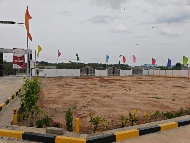 Residential Plot in Tambaram for resale Chennai. The reference number is 20766553