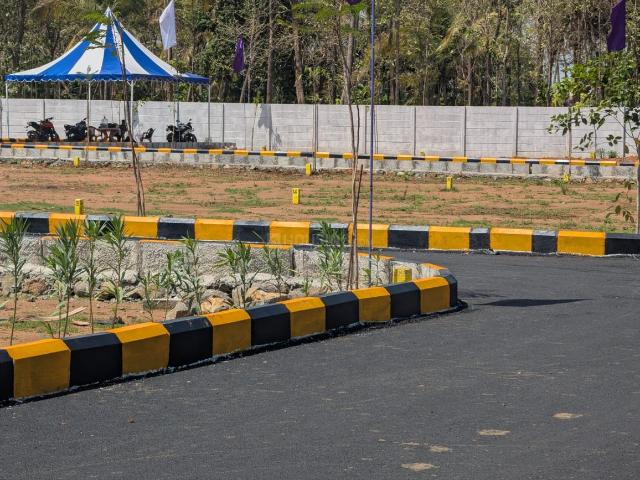 Residential Plot in Tambaram for resale Chennai. The reference number is 21043802