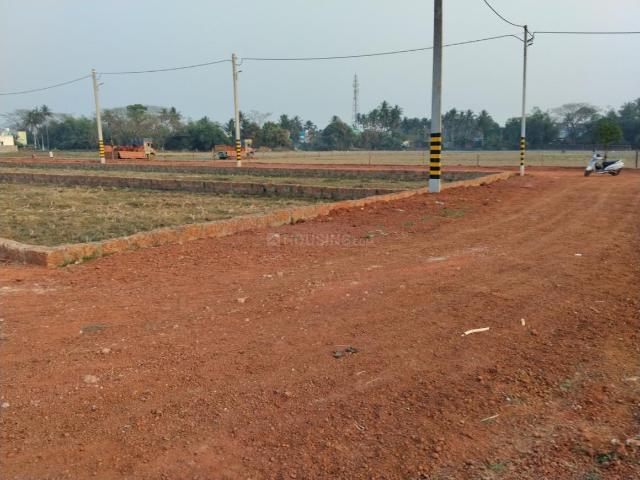 Residential Plot in Tankapani Road for resale Bhubaneswar. The reference number is 19558451