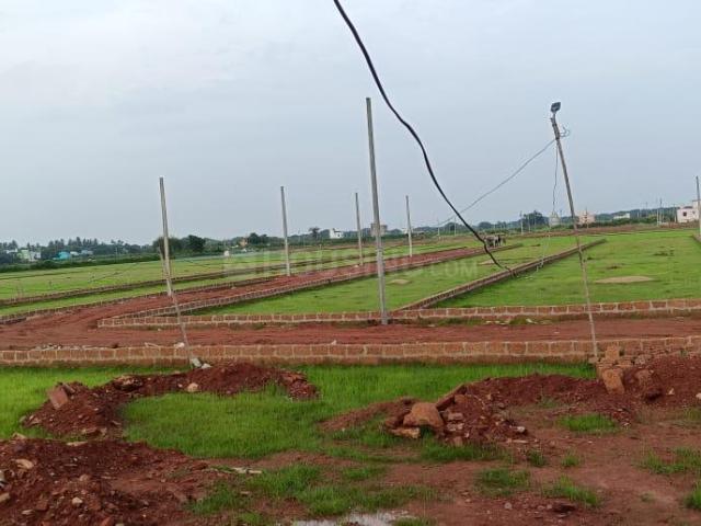 Residential Plot in Tankapani Road for resale Bhubaneswar. The reference number is 19235501