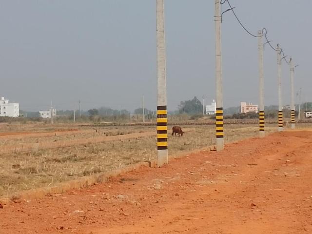 Residential Plot in Tankapani Road for resale Bhubaneswar. The reference number is 19312011
