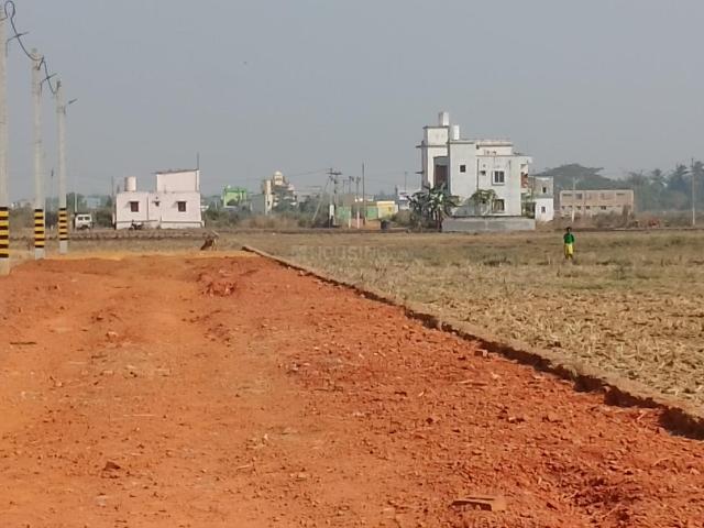 Residential Plot in Tankapani Road for resale Bhubaneswar. The reference number is 19312131