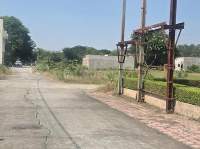 Residential Plot in Tejaji Nagar for resale Indore. The reference number is 21231128