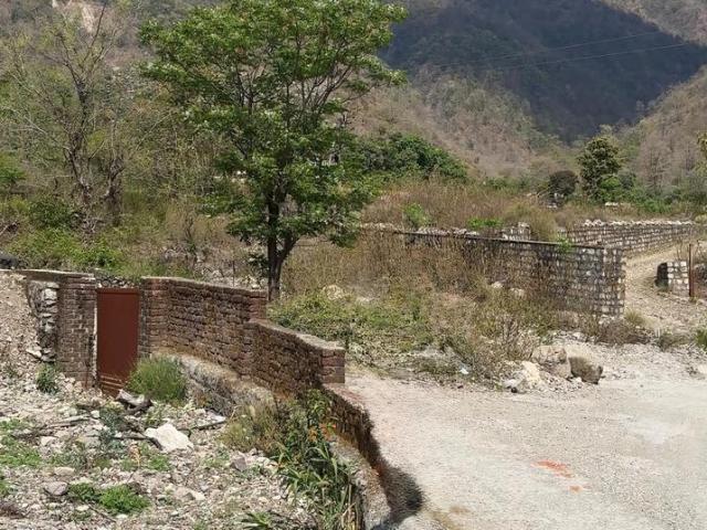Residential Plot in Thano for resale Dehradun. The reference number is 21231063