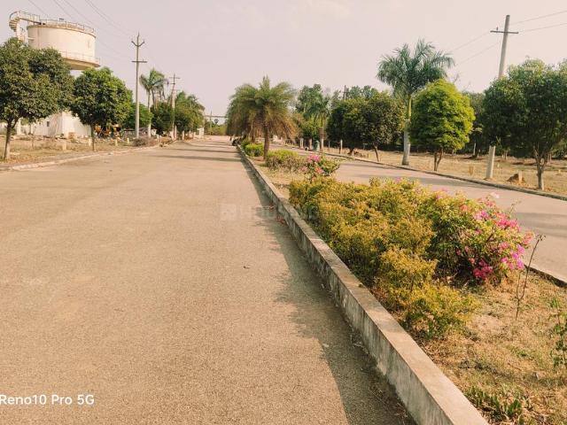 Residential Plot in Thagarapuvalasa for resale Visakhapatnam. The reference number is 19761954