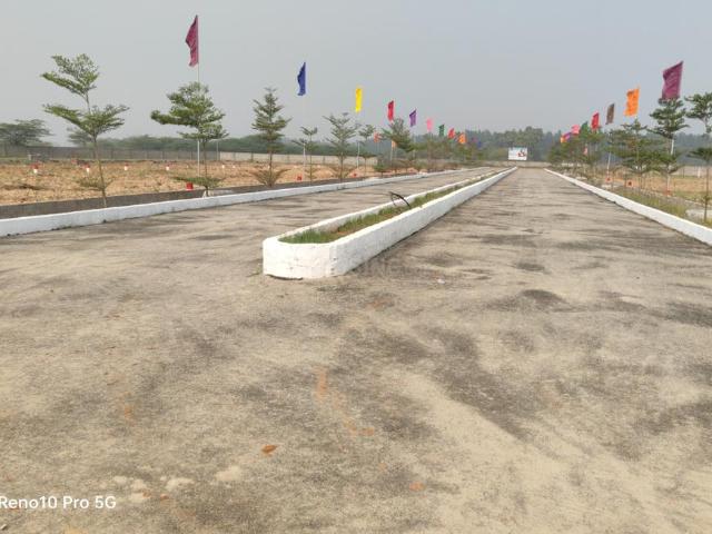 Residential Plot in Thagarapuvalasa for resale Visakhapatnam. The reference number is 19360071