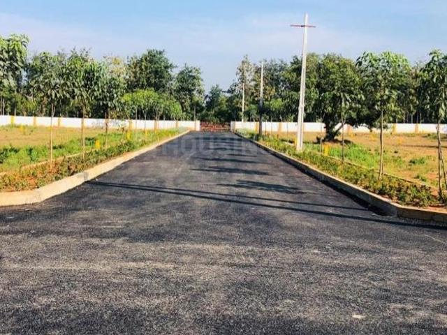 Residential Plot in Thagarapuvalasa for resale Visakhapatnam. The reference number is 20856286