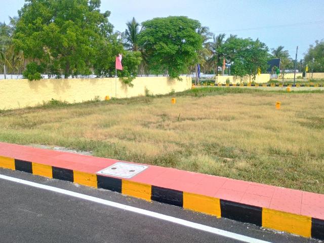 Residential Plot in Thaiyur for resale Chennai. The reference number is 20583156