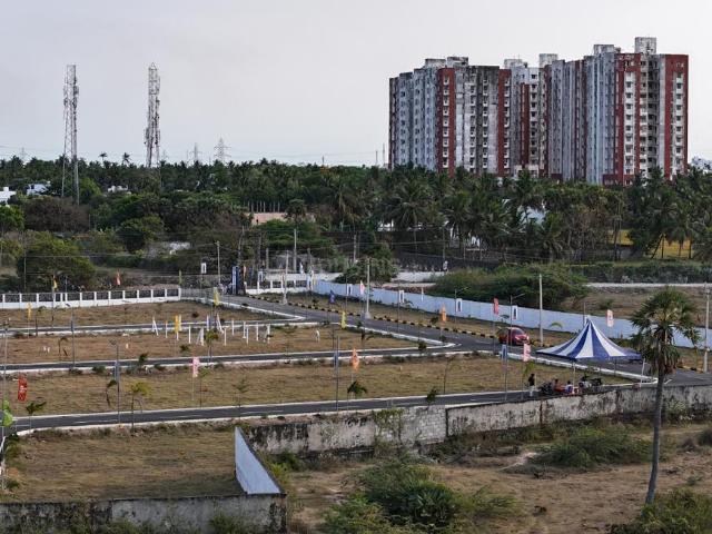 Residential Plot in Thaiyur for resale Chennai. The reference number is 20987248