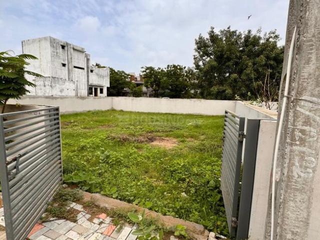 Residential Plot in Thaltej for resale Ahmedabad. The reference number is 19692172