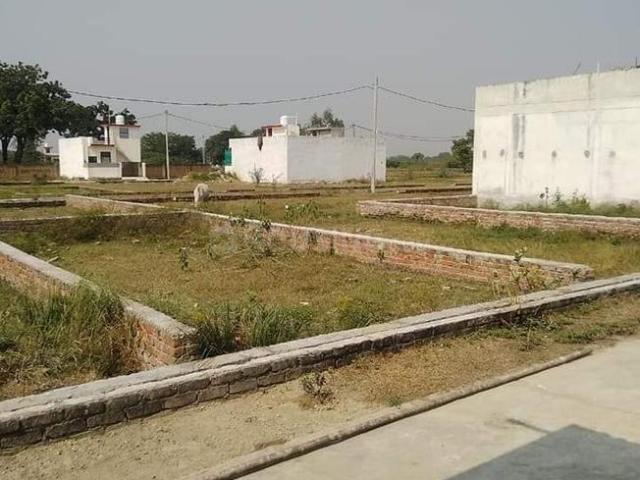 Residential Plot in Thaltej for resale Ahmedabad. The reference number is 19990334