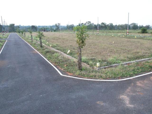 Residential Plot in Thaluru for resale Mysore. The reference number is 18339045
