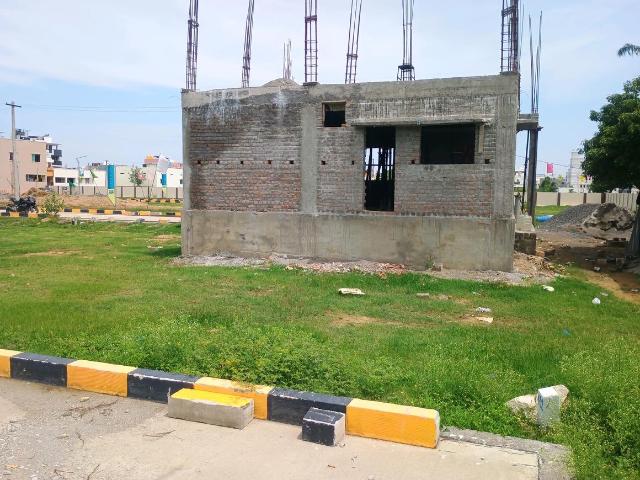 Residential Plot in Tharapakkam for resale Chennai. The reference number is 20889355