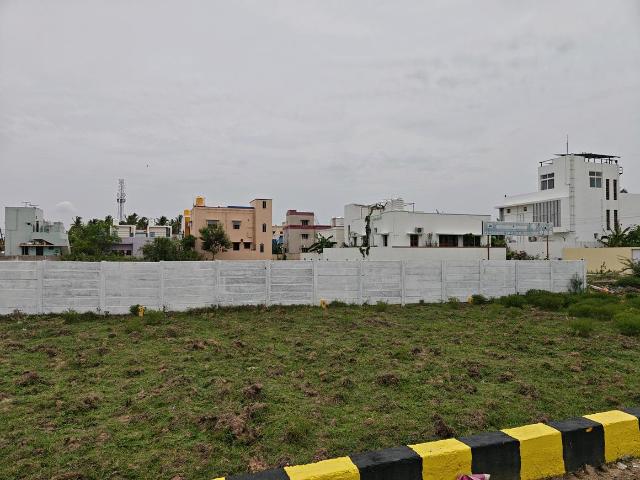 Residential Plot in Thirunindravur for resale Chennai. The reference number is 20734744