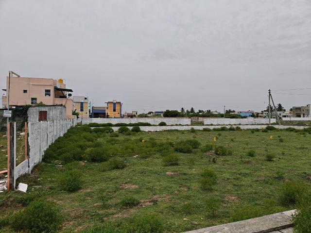 Residential Plot in Thirunindravur for resale Chennai. The reference number is 20734745