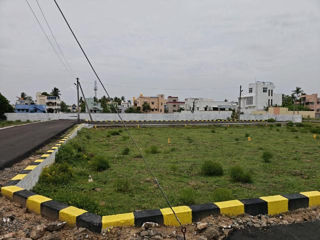 Residential Plot in Thirunindravur for resale Chennai. The reference number is 20734746