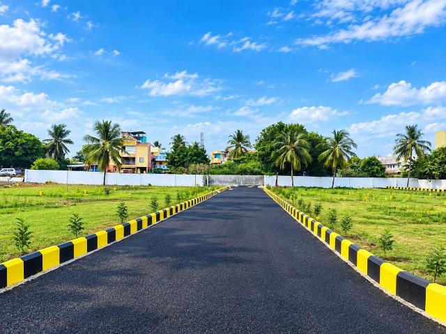 Residential Plot in Thiruporur for resale Chennai. The reference number is 20286179