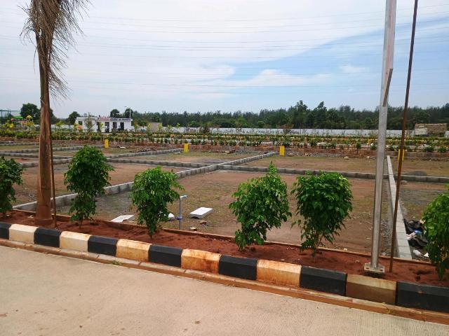 Residential Plot in Thiruporur for resale Chennai. The reference number is 20777822