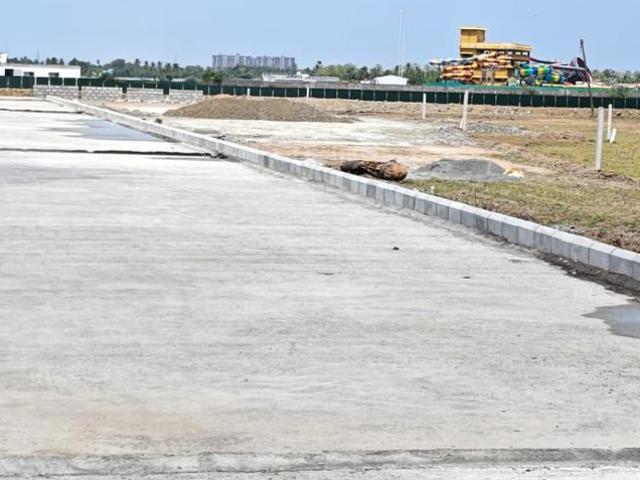 Residential Plot in Thiruporur for resale Chennai. The reference number is 21212064