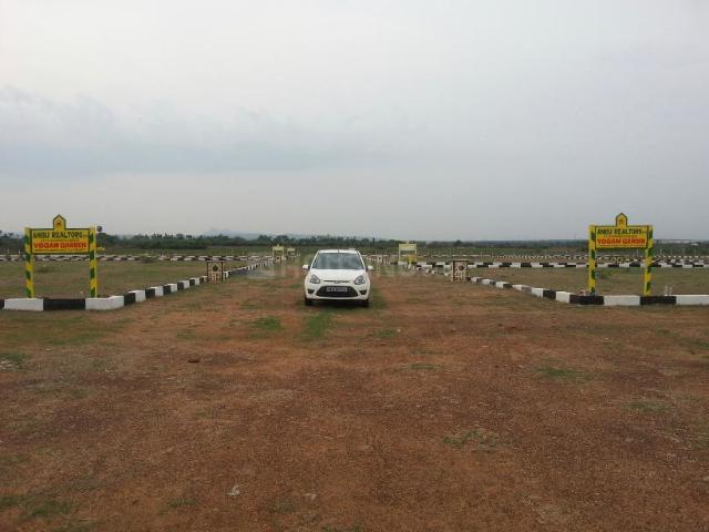 Residential Plot in Thiruvallur for resale Chennai. The reference number is 19649452