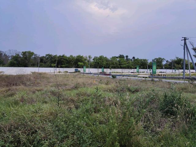 Residential Plot in Thiruvallur for resale Chennai. The reference number is 20151775