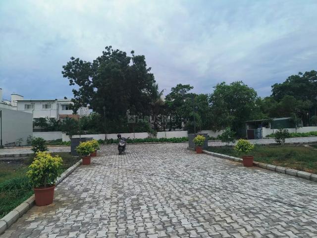 Residential Plot in Thiruvanmiyur for resale Chennai. The reference number is 12257102