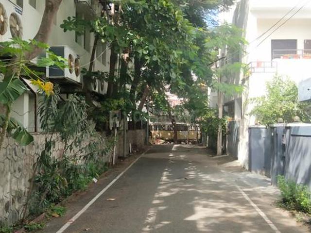 Residential Plot in Thiruvanmiyur for resale Chennai. The reference number is 20790644