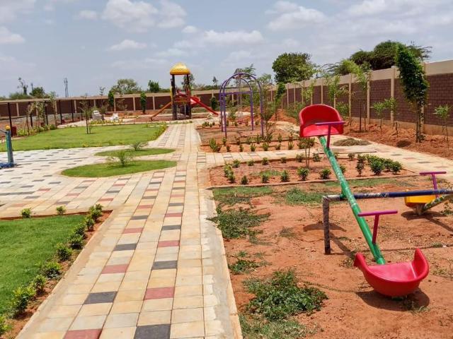 Residential Plot in Thiruverumbur for resale Tiruchirappalli. The reference number is 21028962