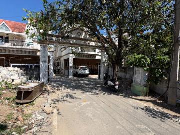 Residential Plot in Thoraipakkam for resale Chennai. The reference number is 19871781