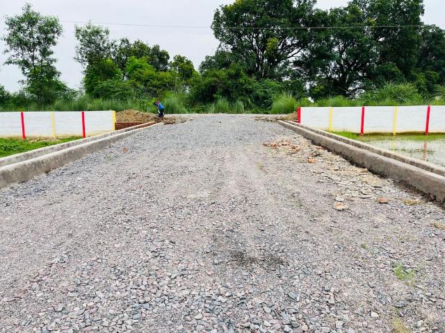 Residential Plot in Tikra for resale Kanpur. The reference number is 20607481