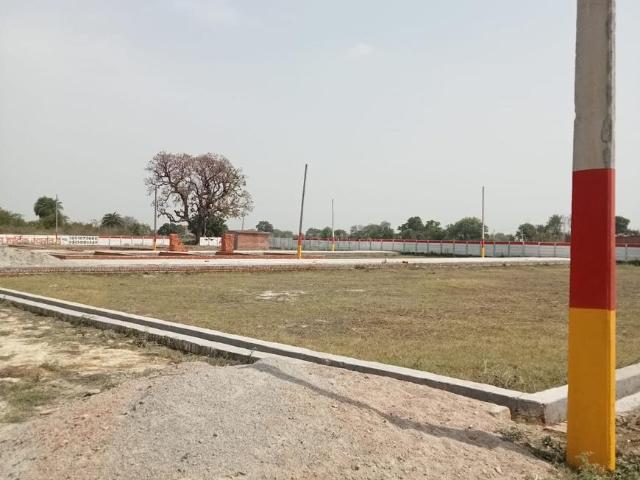 Residential Plot in Tikra for resale Kanpur. The reference number is 20787558