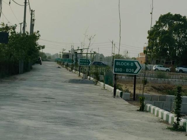 Residential Plot in Tilpata Karanwas for resale Greater Noida. The reference number is 20449339