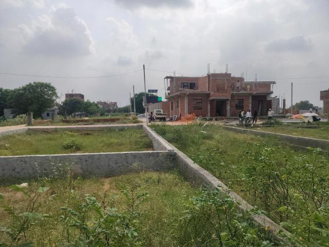Residential Plot in Tilpata Karanwas for resale Greater Noida. The reference number is 20710279