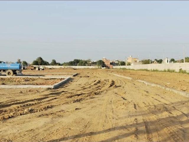Residential Plot in Tilpata Karanwas for resale Greater Noida. The reference number is 20899231