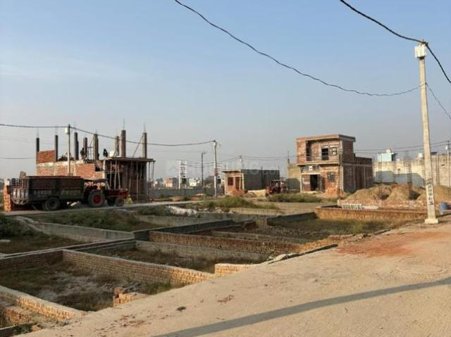 Residential Plot in Tilpata Karanwas for resale Greater Noida. The reference number is 20914303