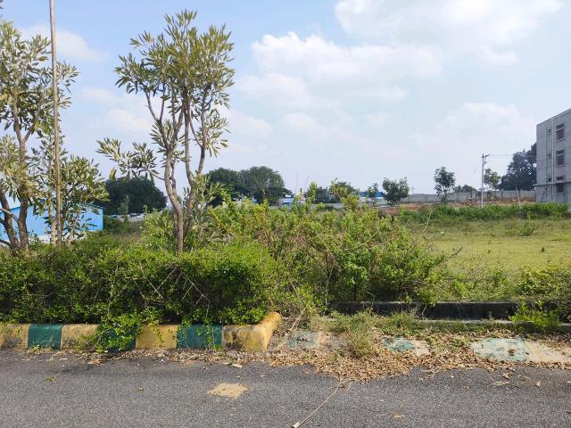 Residential Plot in Tippalam village for resale Hosur. The reference number is 15130721