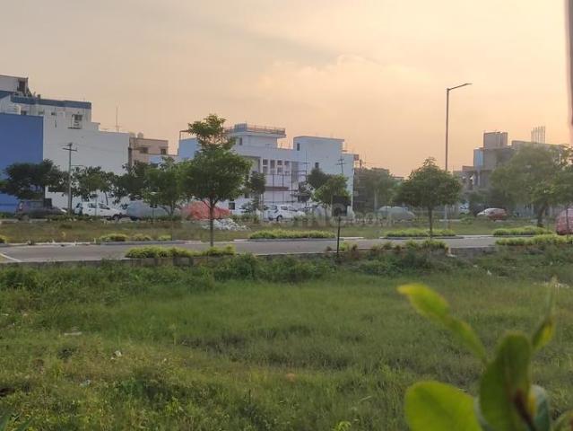 Residential Plot in Tiruvottiyur for resale Chennai. The reference number is 21379331