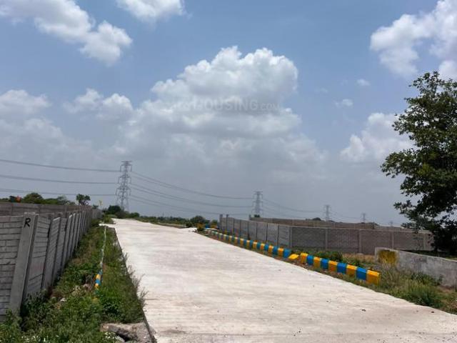Residential Plot in Toopran for resale Hyderabad. The reference number is 20491635