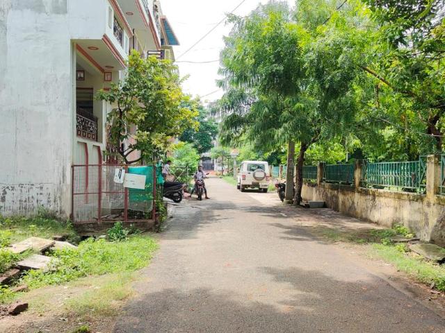 Residential Plot in Transport Nagar for resale Lucknow. The reference number is 20839266